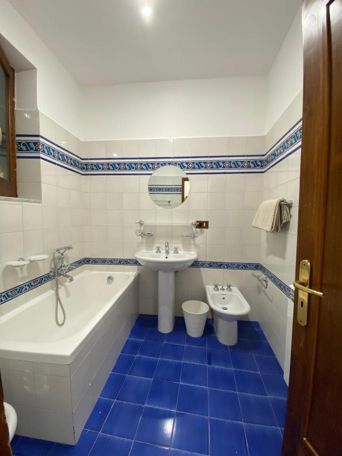 A Punta Terra Isnello Bed & Breakfast Exterior photo